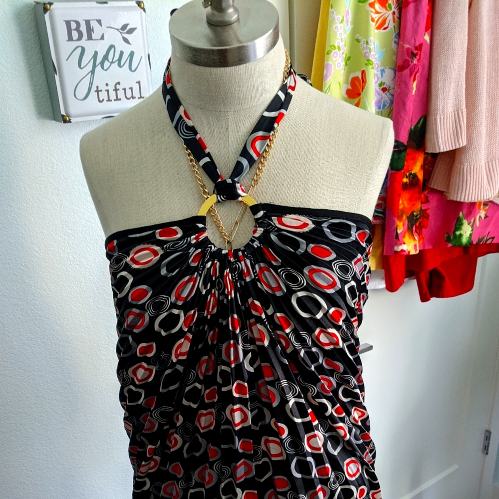 Medium halter long top
